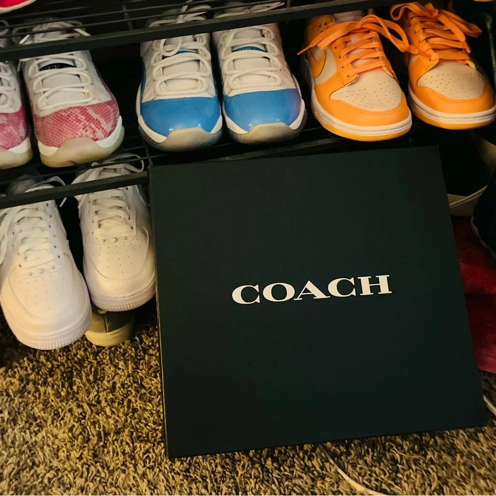Coach Boot Box - pristine condition - w/insignia lining (EMPTY/BOX ONLY) - $20